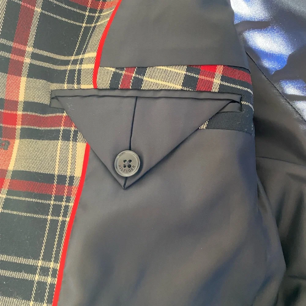 Tommy Hilfiger Women’s Plaid Blazer/Jacket - Picture 7 of 11